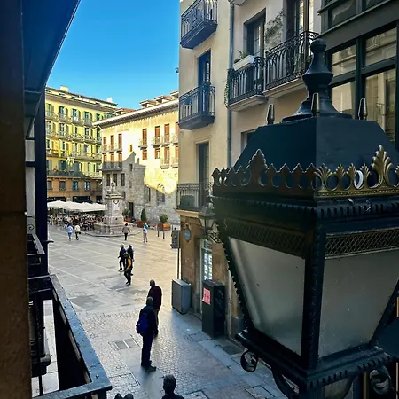 Piso Casco Viejo Apartment Bilbao Exterior photo
